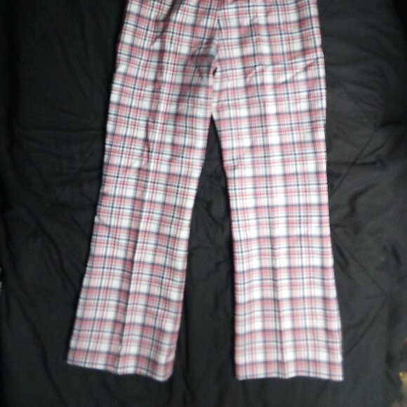 Vintage Levi's Sta-Prest Gals Plaid Polyester Pants Flared - Picture 8 of 8